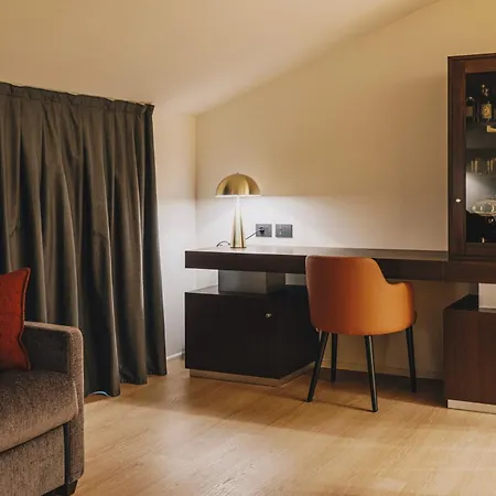 Dellearti Design 4*