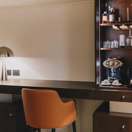 Dellearti Design Hotel 4*