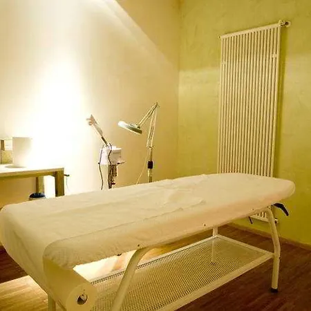 Dellearti Design Hotel 4*