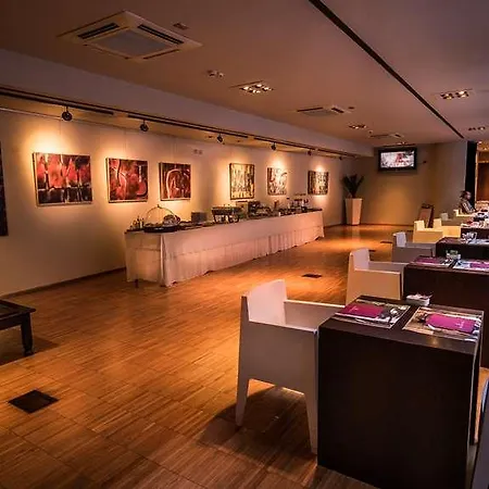Hotel Dellearti Design 4*